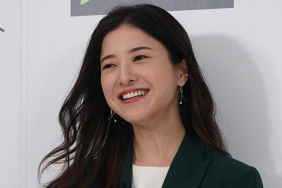 バチェラー参加者の西山真央に似てると言われる吉高由里子