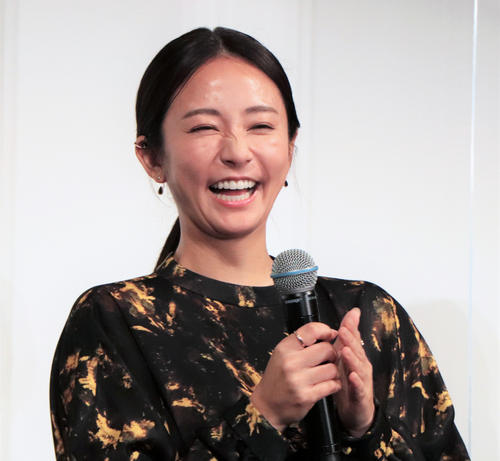 バチェラー参加者の西山真央に似てると言われる木村文乃