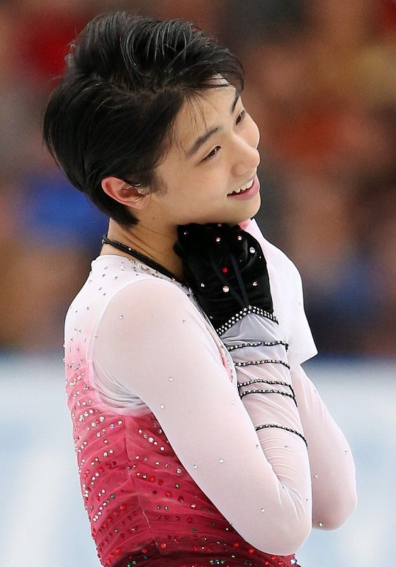 仕草が可愛いことから結婚相手が男性と噂される羽生結弦