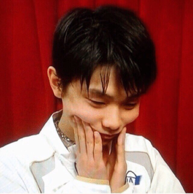 仕草が可愛いことから結婚相手が男性と噂される羽生結弦