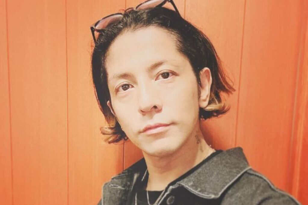 ファンのキャバ嬢と不倫をした降谷建志